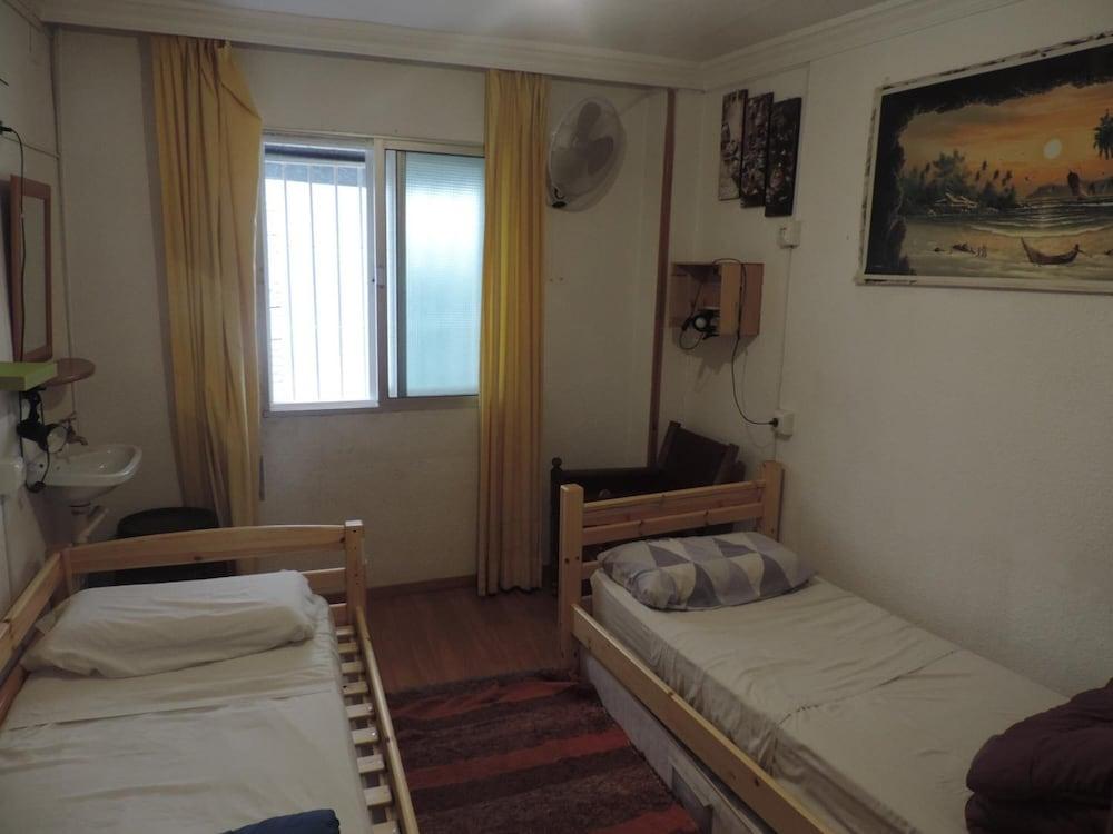 גרנדה Hostel El Cascabel מראה חיצוני תמונה
