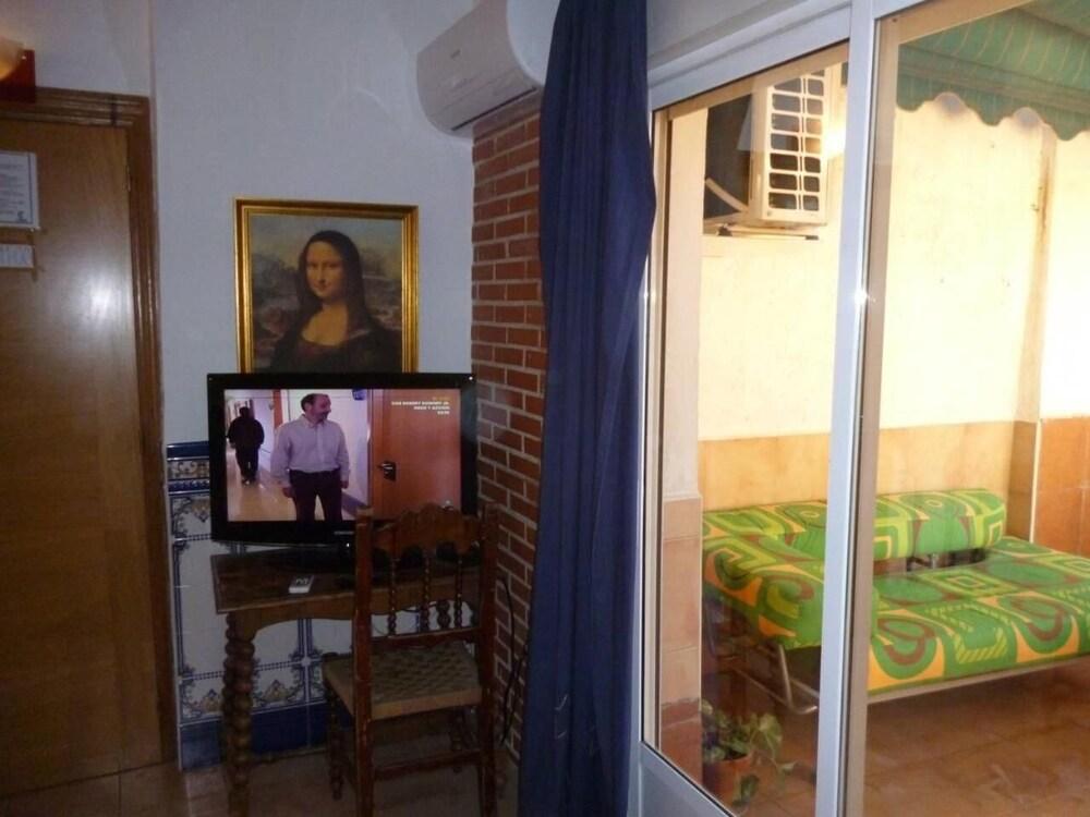 גרנדה Hostel El Cascabel מראה חיצוני תמונה