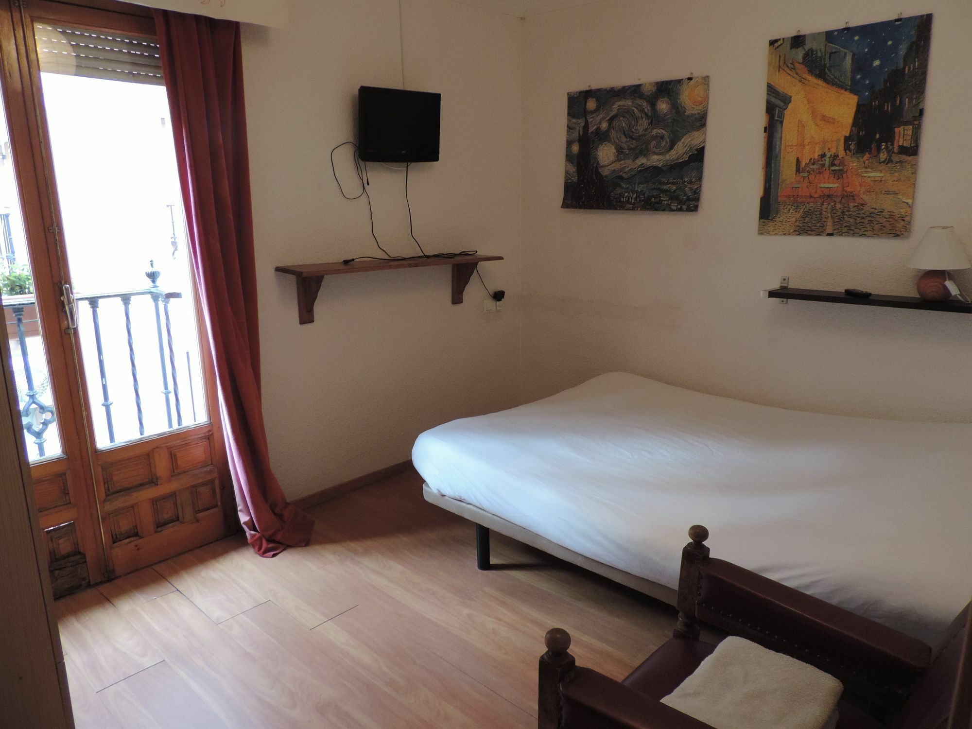 גרנדה Hostel El Cascabel מראה חיצוני תמונה